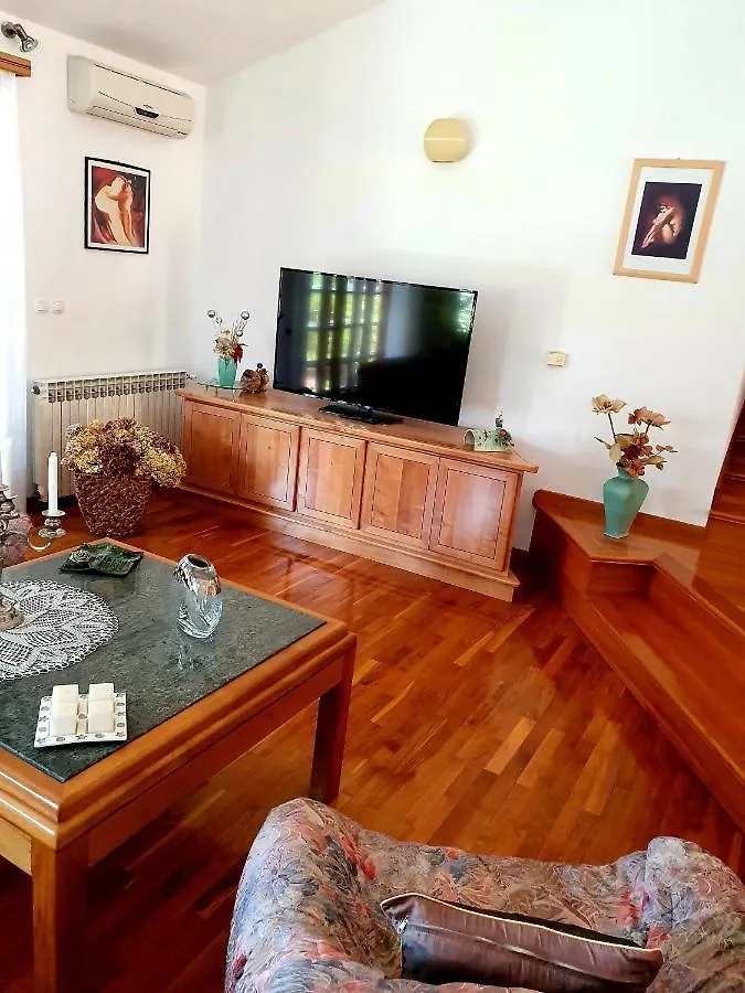 Lux D'Or Apartment Pula Croatia