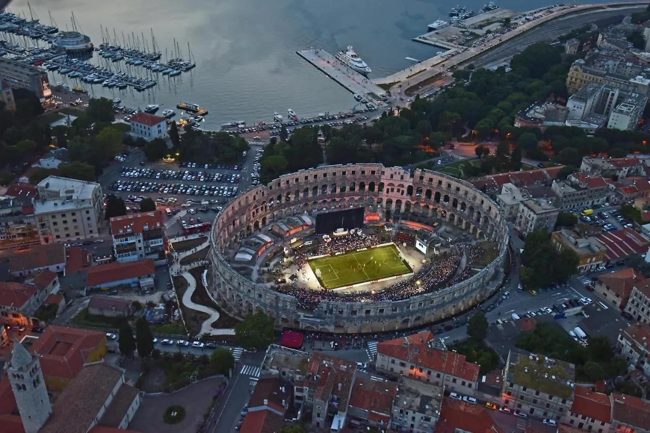 Lux D'Or Apartment Pula