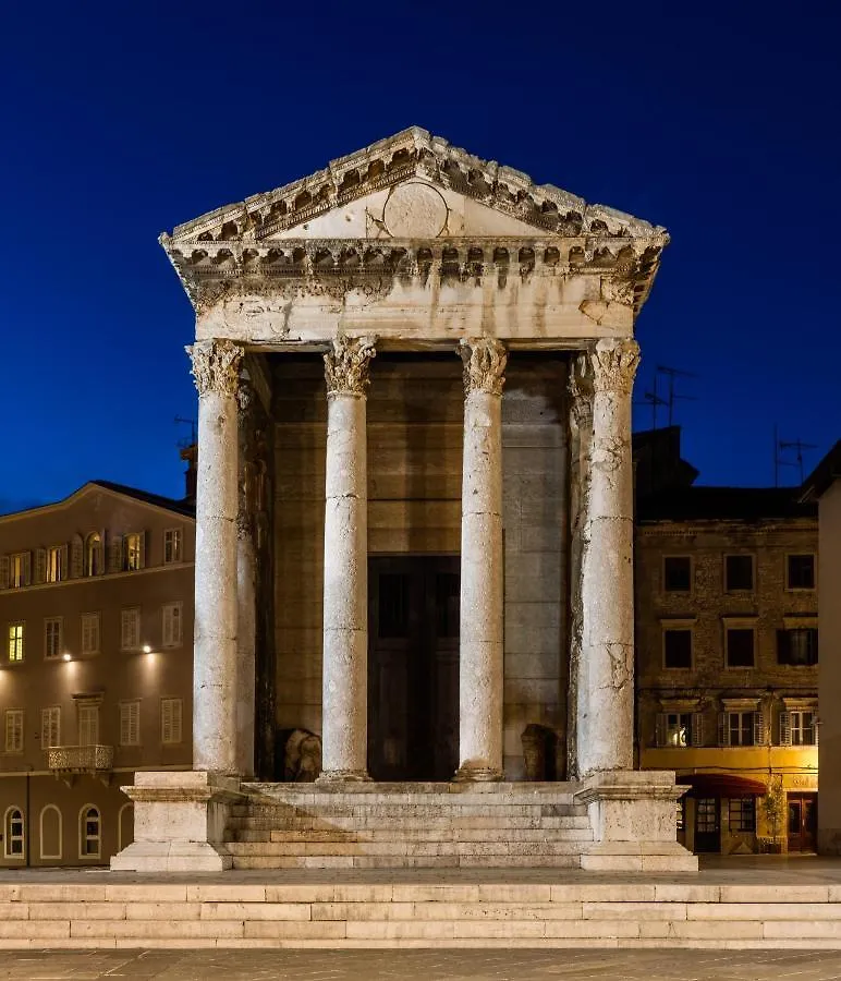 Lux D'Or Apartment Pula 0*,